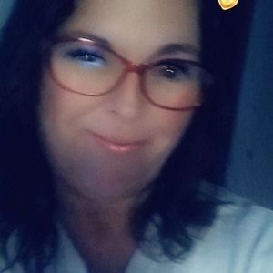 Meet your Posher, Carla